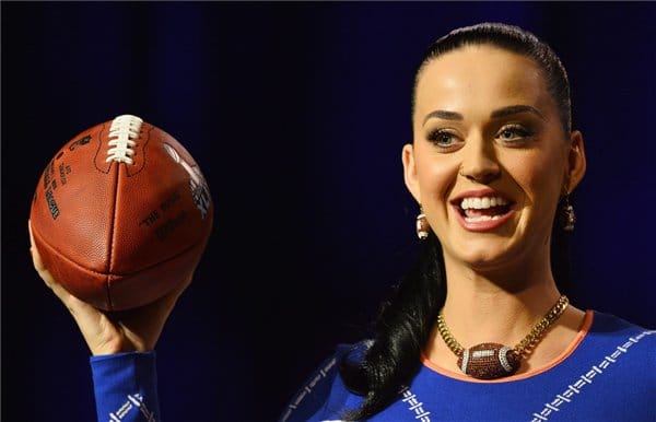 Super Bowl: Katy Perry playbackel is, meg nem is