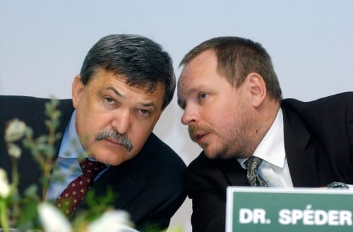 Csányi Sándor egy budai cukrászdában találkozott a célkeresztbe került Spéderrel