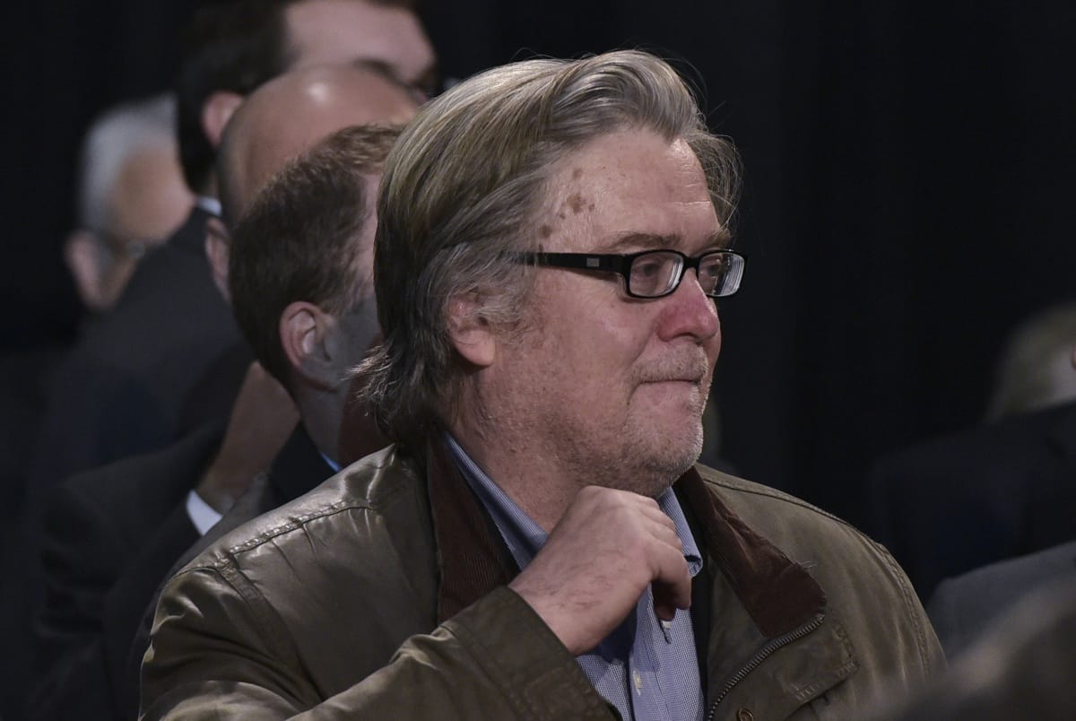 Európában nyomulna a Trump diadalát segítő szélsőjobbos médiabirodalom