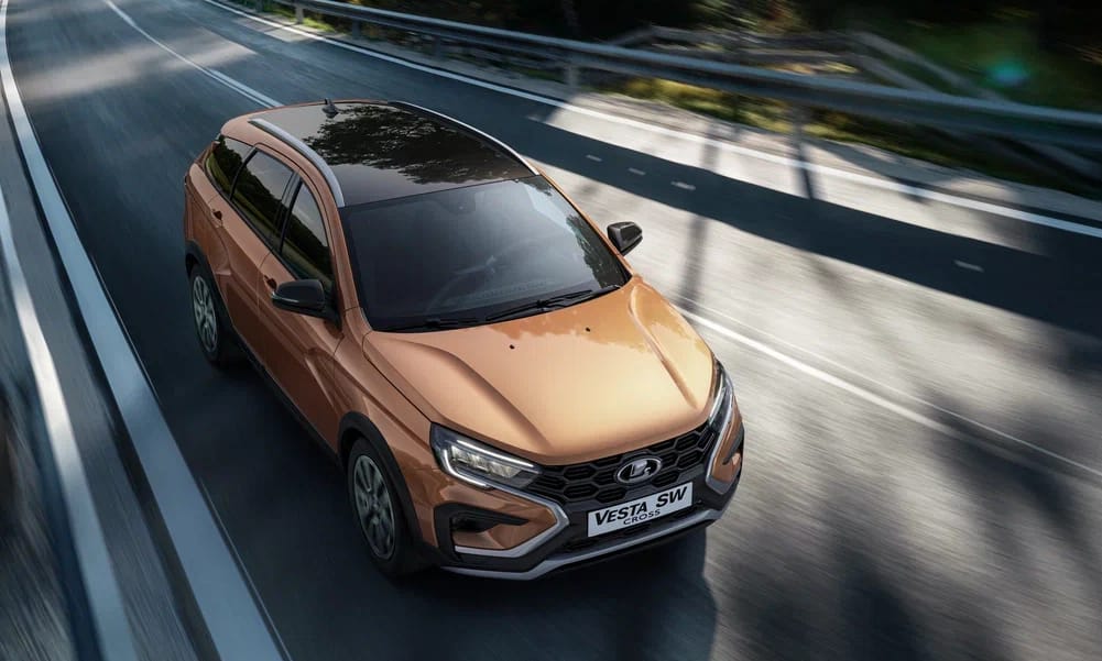 Megújult a legnépszerűbb orosz autó, a Lada Vesta
