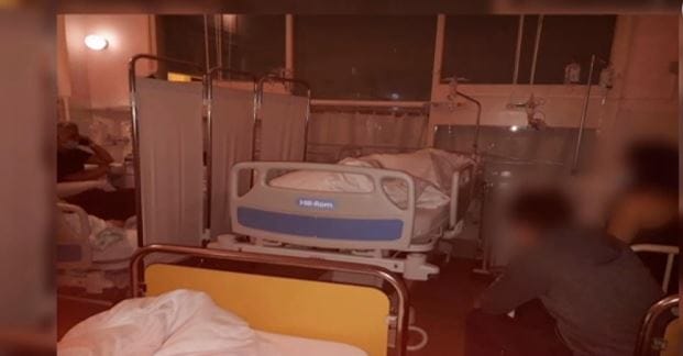 Egy anya szerint székeken éjszakáznak a szülők a gyermekük mellett a Heim Pál Kórházban