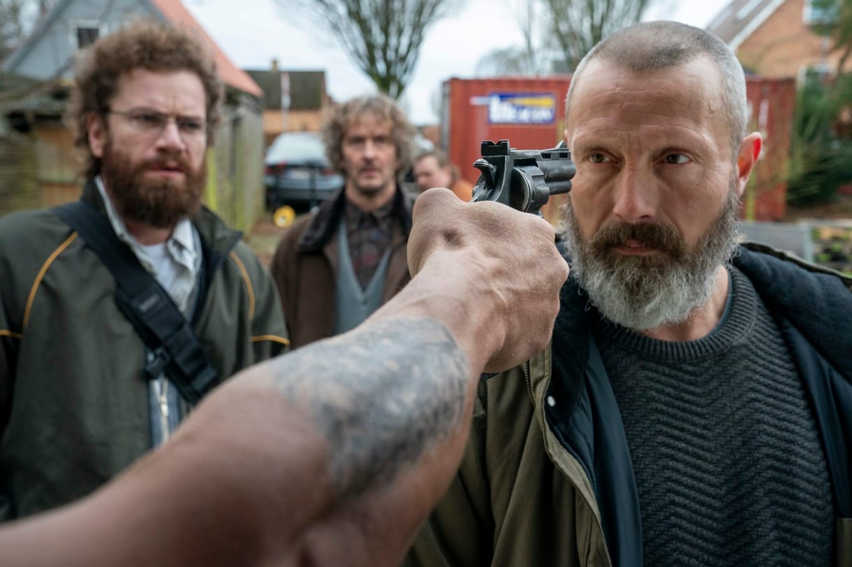 Egy kótyagos film Mads Mikkelsennel két ellopott bicikliről és a megjósolható jövőről