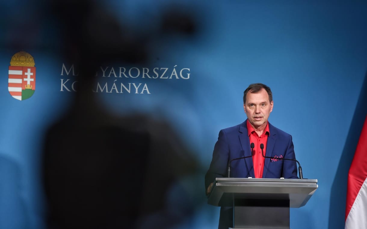 Szlávik: Egészségügyi dolgozókon tesztelik, véd-e a BCG-oltás koronavírus ellen