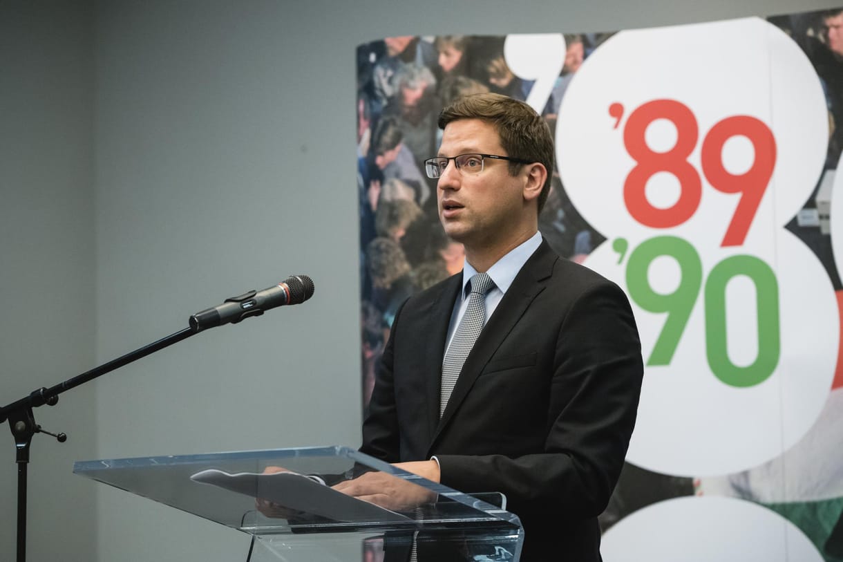 Gulyás Gergely: A DK Európa egyik legszélsőségesebb pártja