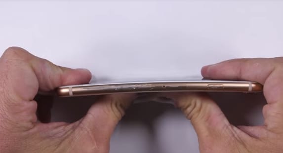 Tortúrateszten az iPhone 8: így szerepelt