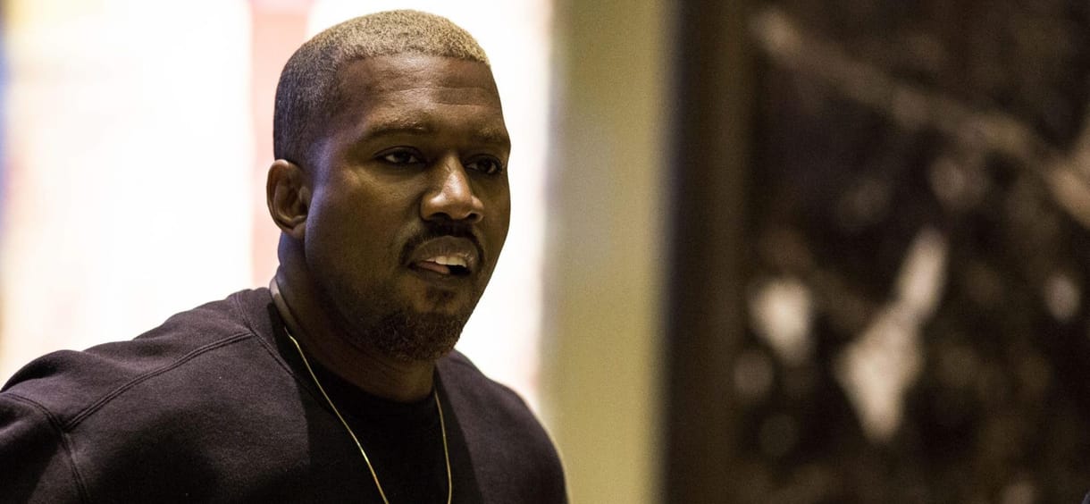 Kanye West meg akar szabadulni a teljes nevétől
