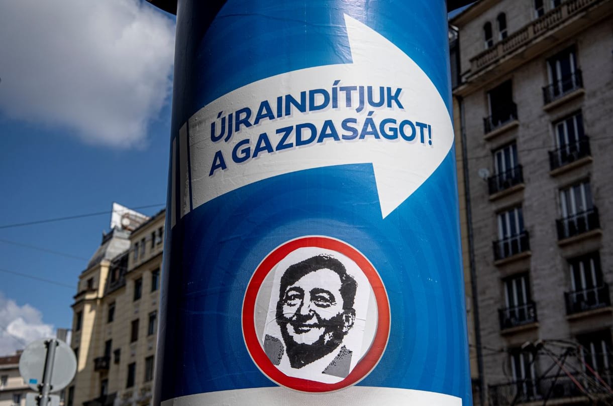 Orbán nem a járványt akarja legyőzni, hanem az ellenzékét