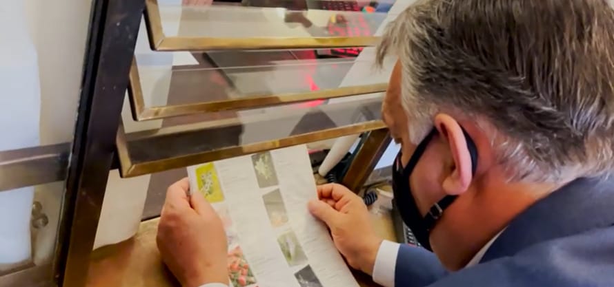 „Ölel, fiad” – Orbán Viktor feladott egy utolsó táviratot
