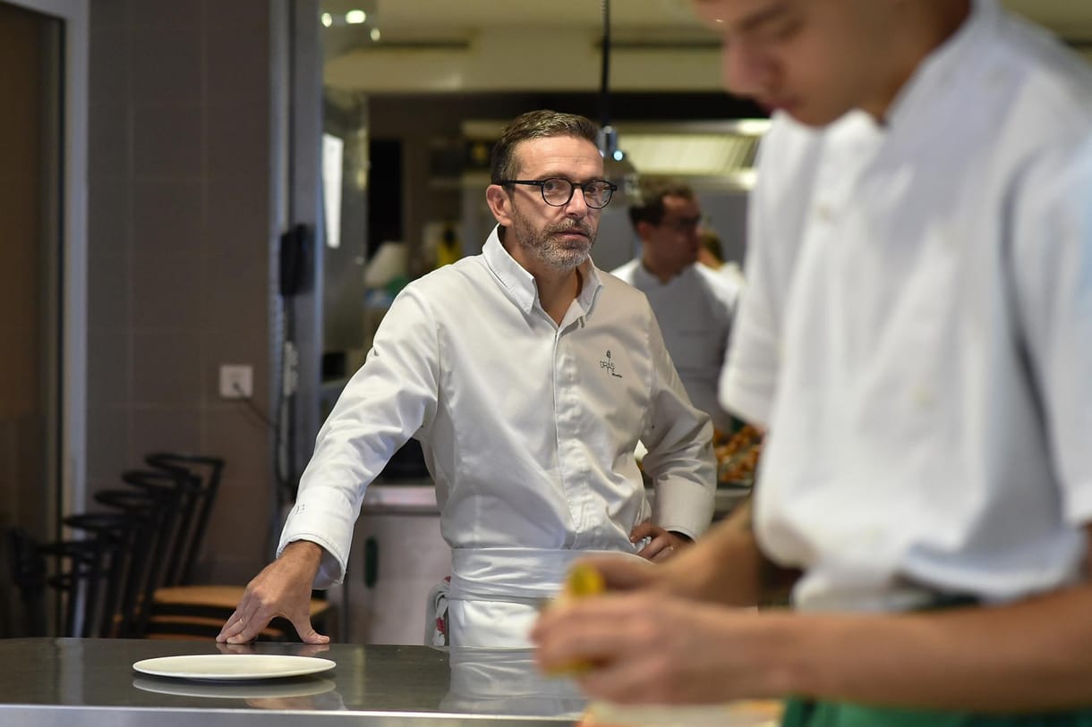 Ez a séf boldog, hogy megszabadult a Michelin-csillagaitól