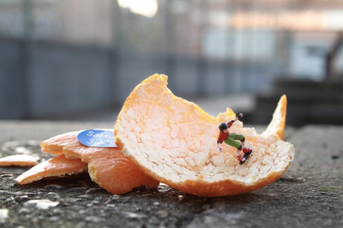 Slinkachu, miniatűr emberek nagy irányítója