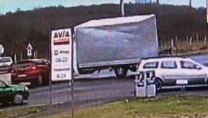 Kamera rögzítette a csákánydoroszlói súlyos balesetet – videó