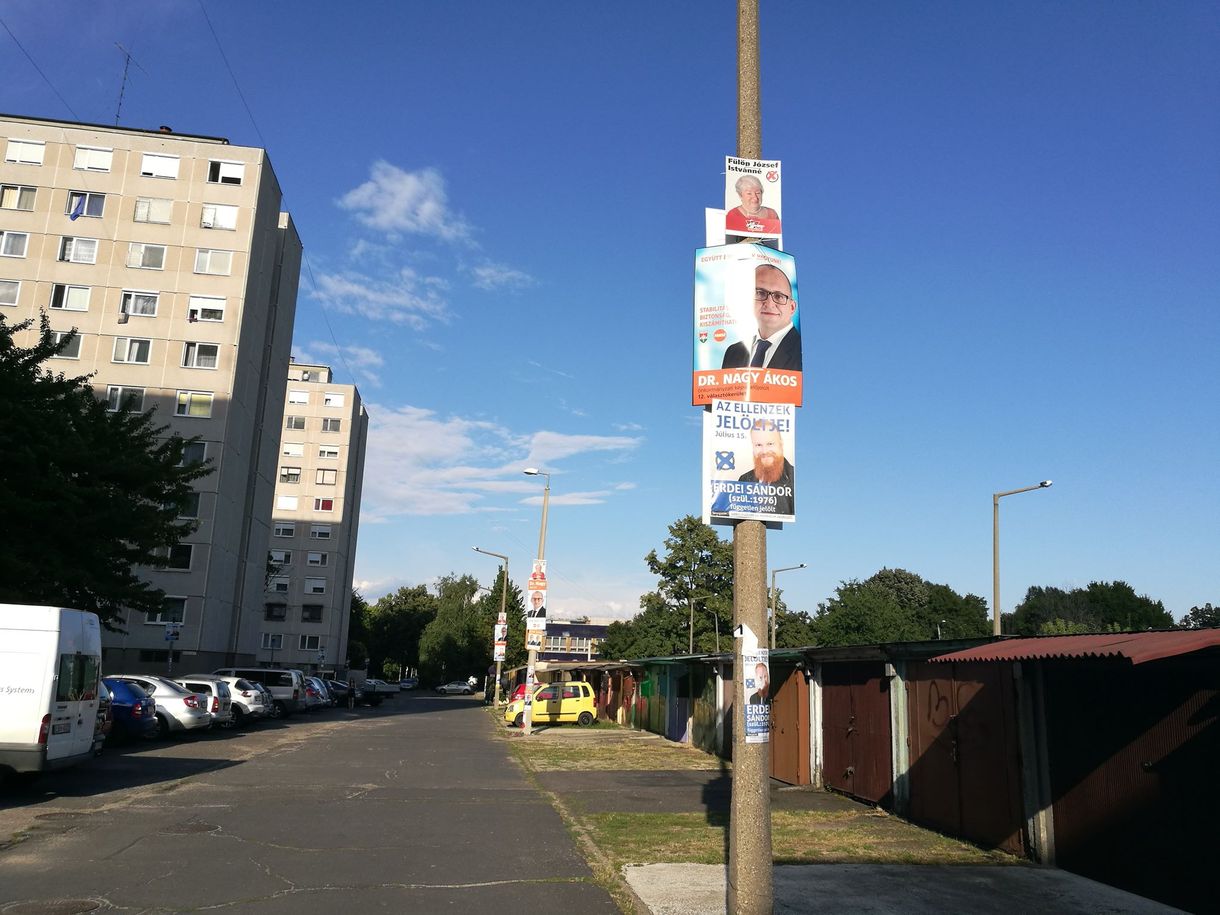 Összerúgta a port a Fidesz képviselőjével a miskolci kamujelölt
