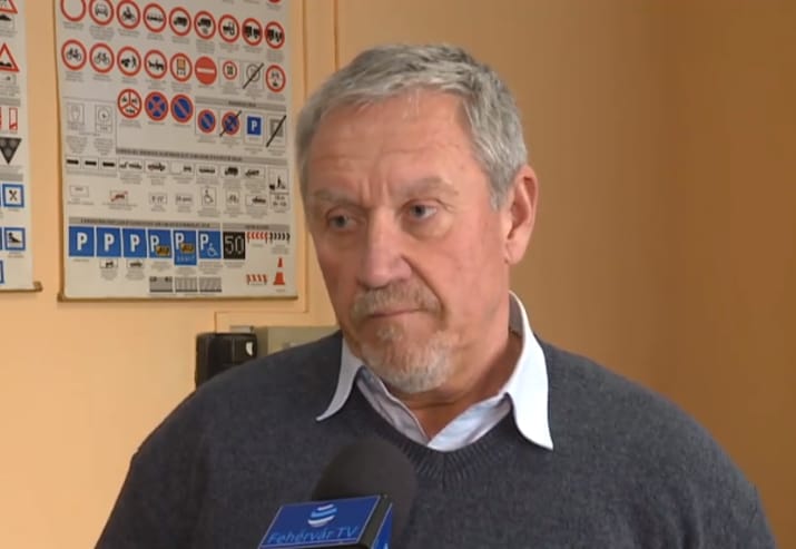 Nem ment át a barátnője a vizsgán, megütötte az autóvezető-oktatót