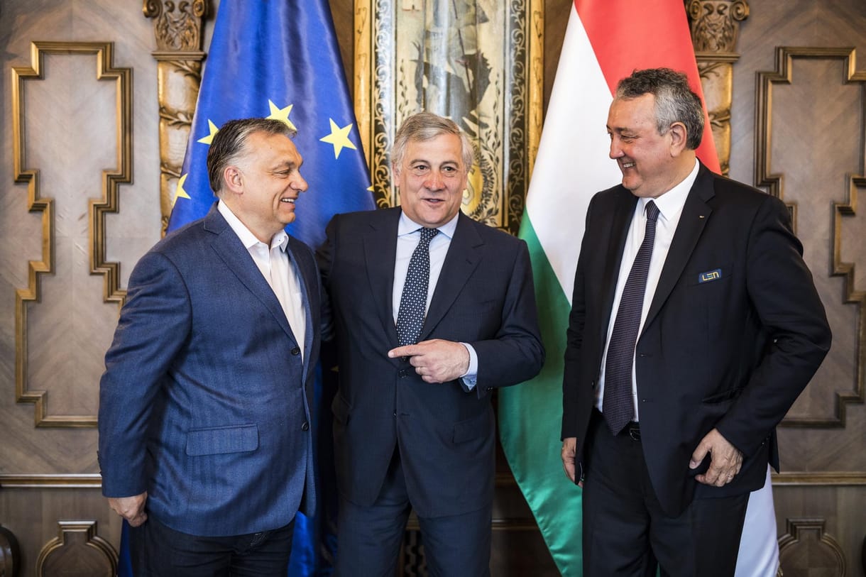 Most nem veszett össze az EP-vel Orbán Viktor