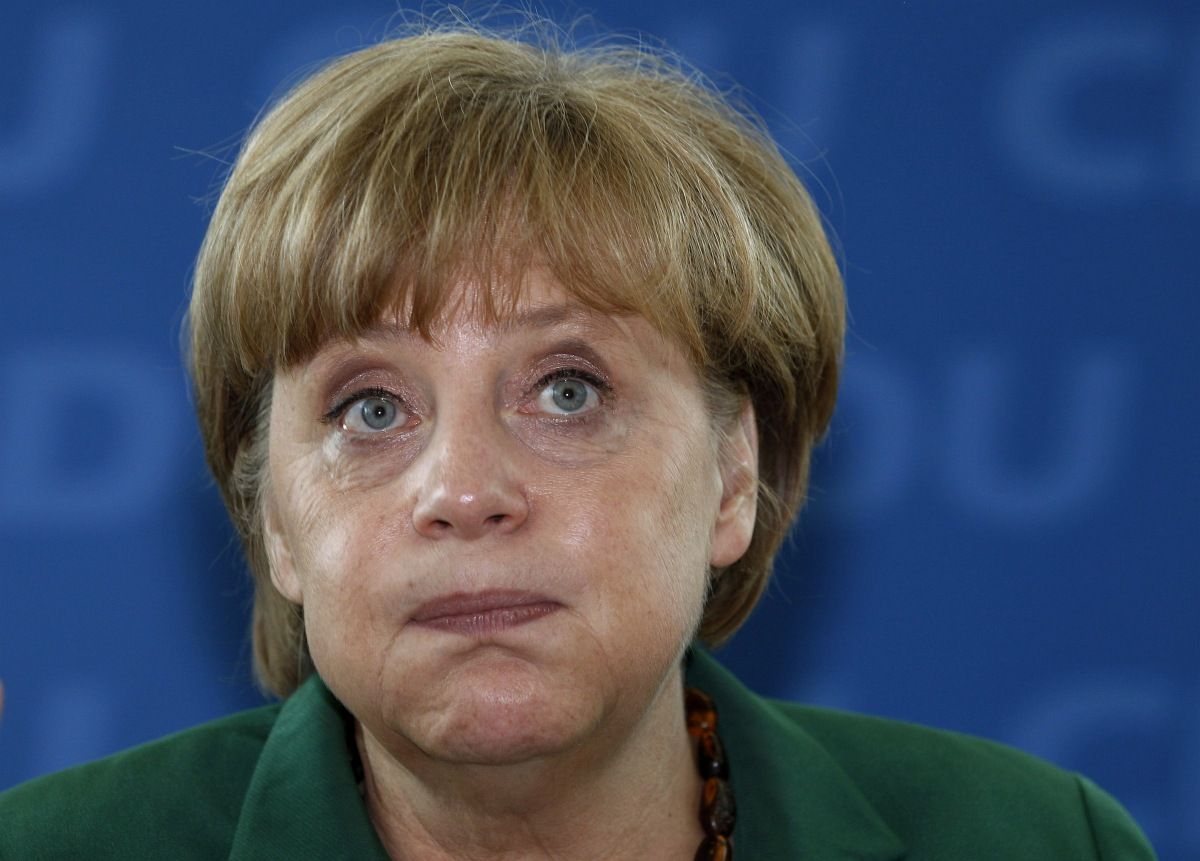 Történelmi vereséget szenvedhetett Merkel pártja
