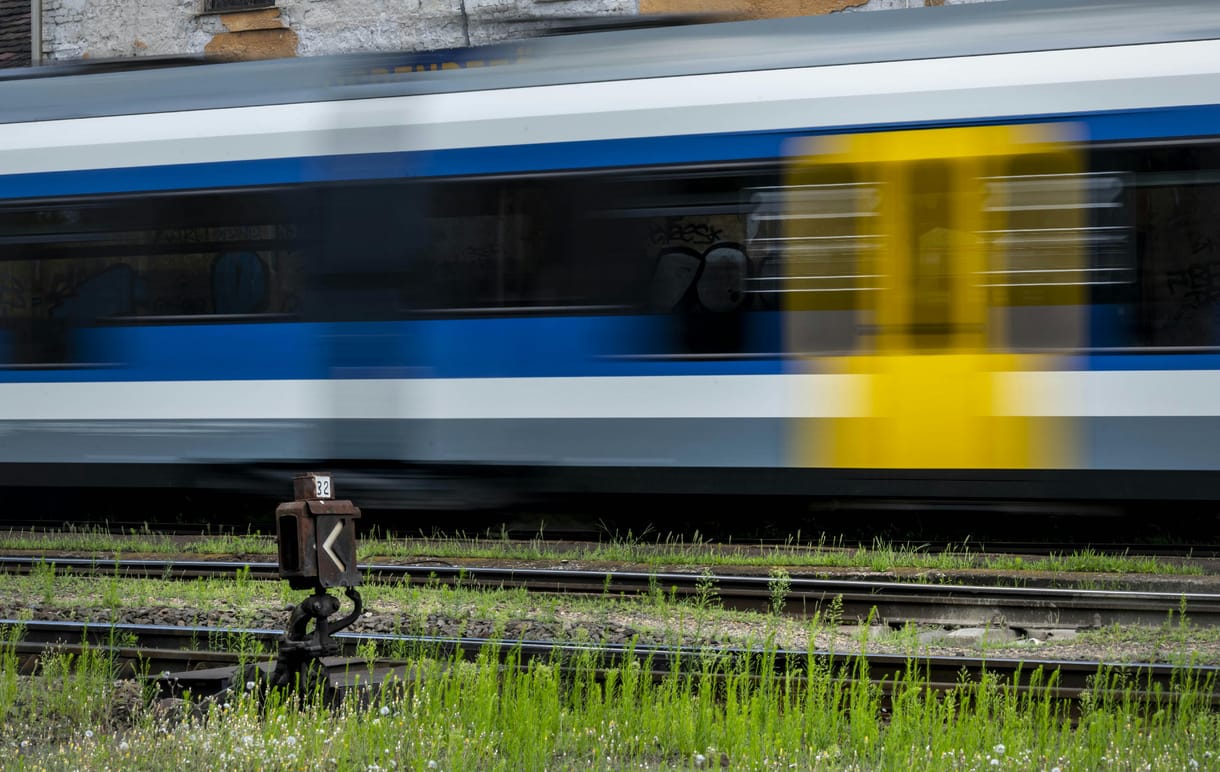 Eltörli a MÁV a pótjegyeket, júliustól már Intercityn is használható lesz az országbérlet