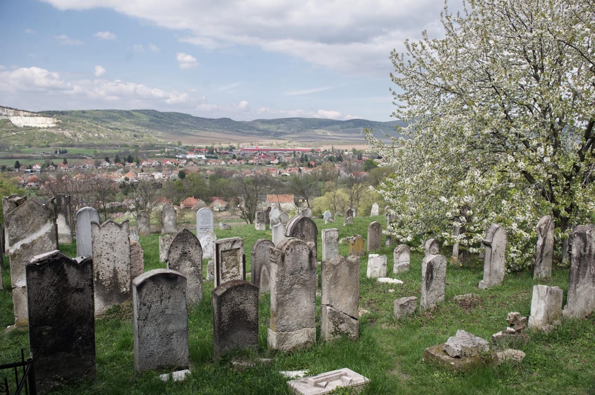 Olyan, mint a Waze, csak a temetőkben