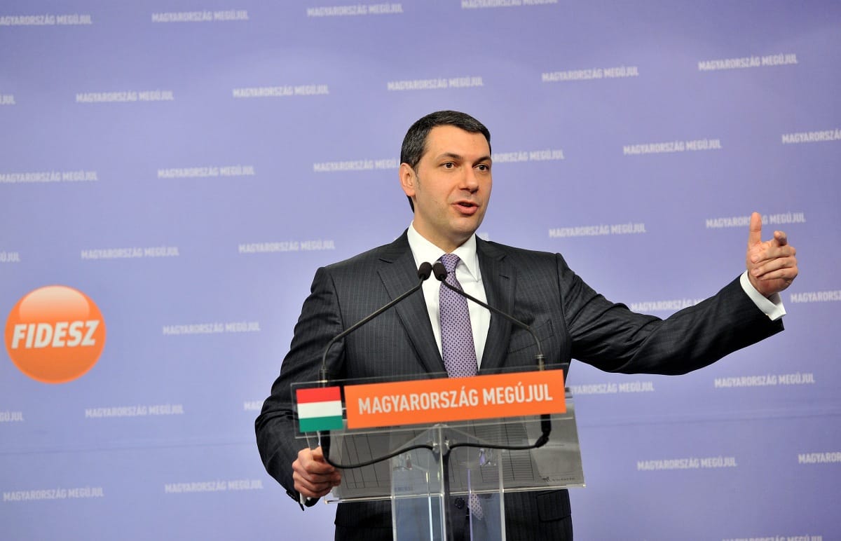 Lázár válaszolt Schiffer nagynénjének