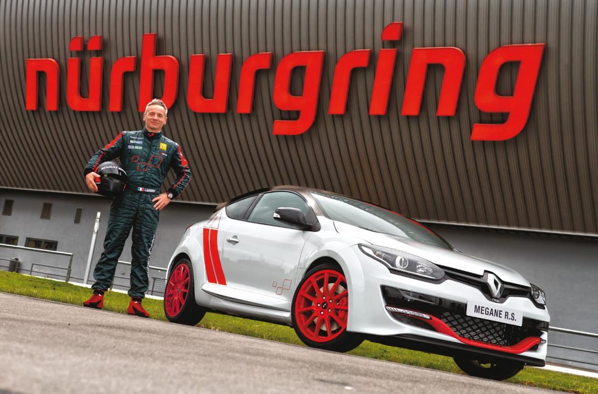 Ismét a Megane RS a leggyorsabb fronthajtású autó a Nürburgringen