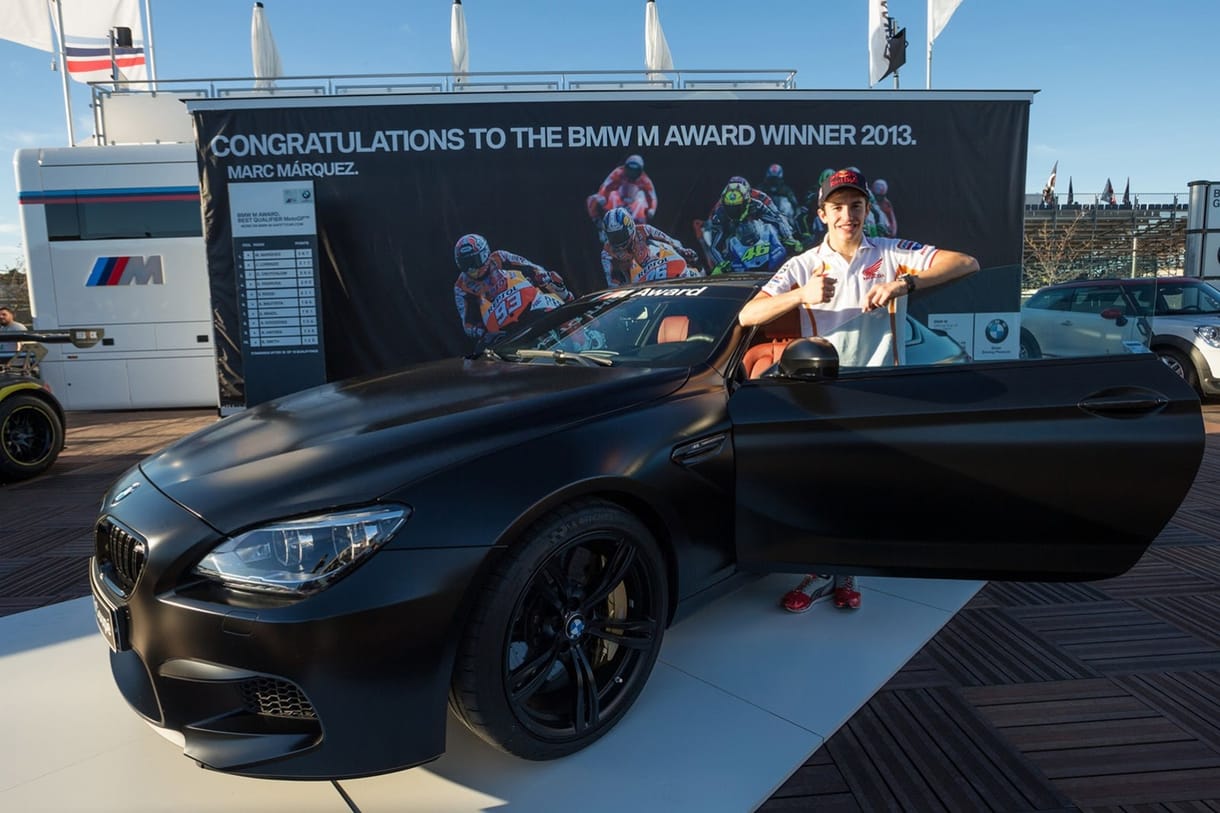 BMW M6 Coupét kapott a MotoGP 20 éves királya – fotó