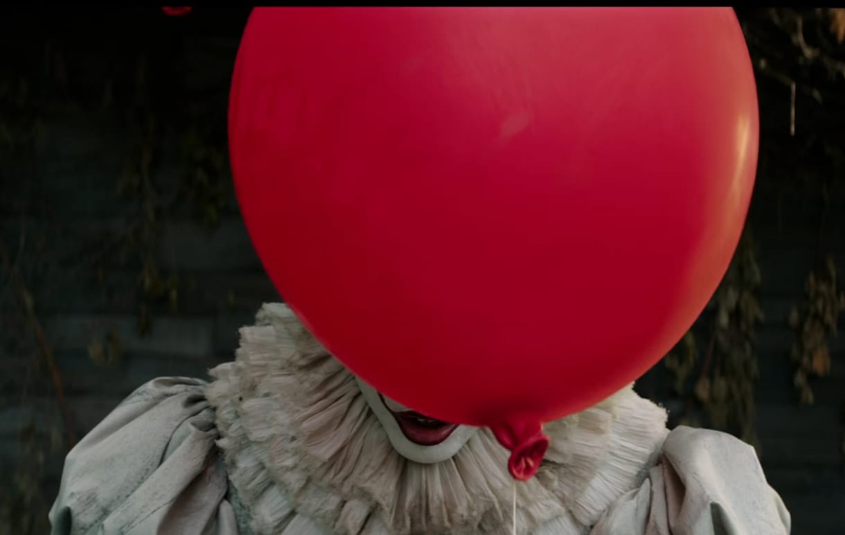 Hátborzongató lesz a Stephen King bohócos regényéből készült film - itt az előzetes