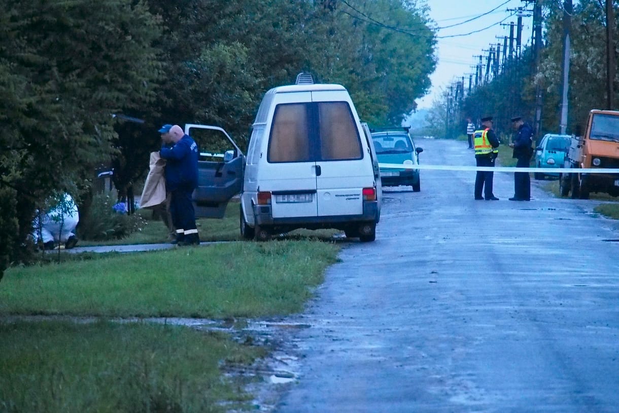Blikk: Felkötötte magát a rendőrségen a magyarbánhegyesi családirtó
