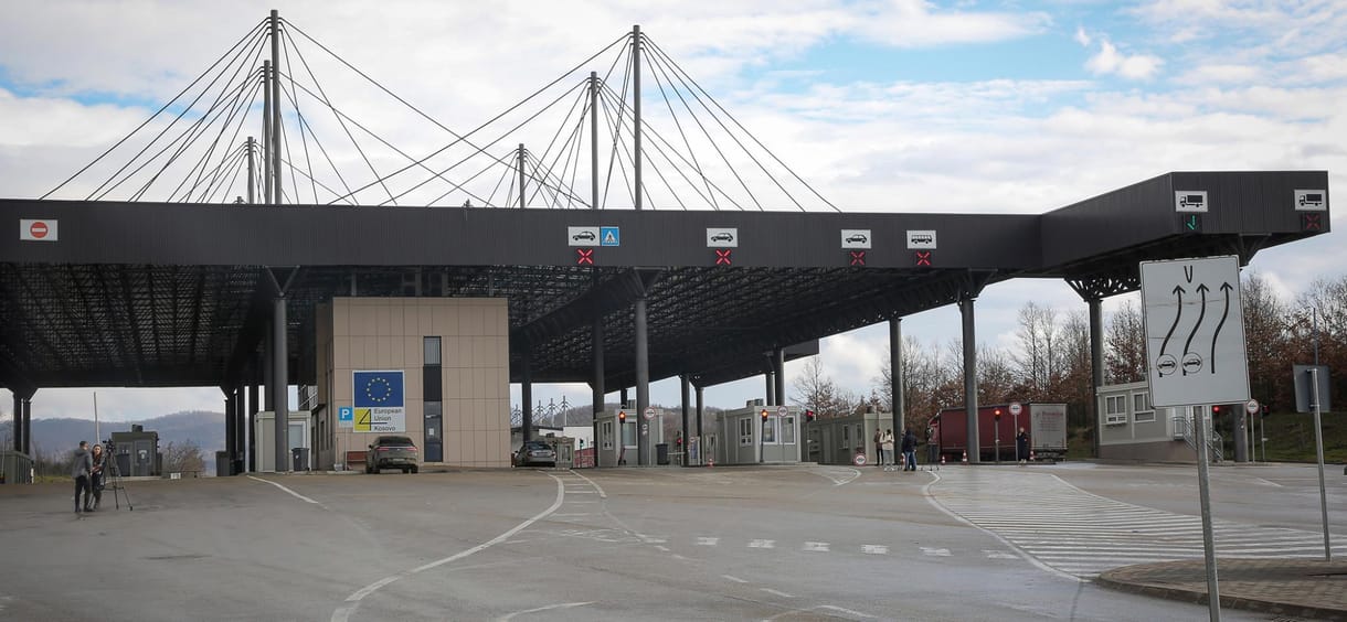 Újranyitották a legforgalmasabb szerb-koszovói határátkelőt