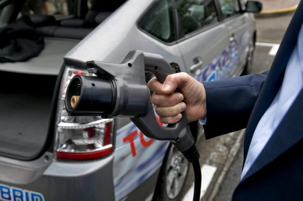 20 milliós elektromos autókra is kérhető mostantól az állami ingyenpénz