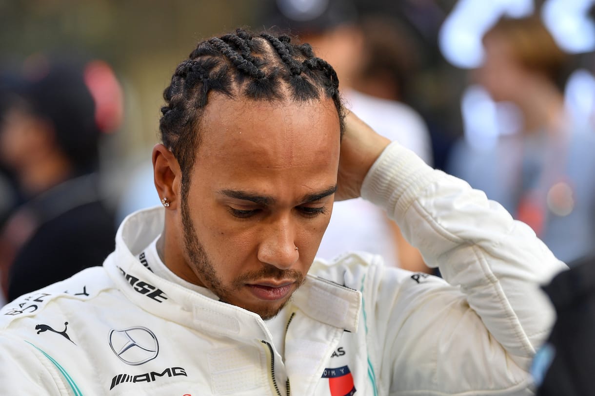 Lewis Hamilton nem bánja, ha a bőrszíne miatt kényelmetlenül érzik magukat a társai