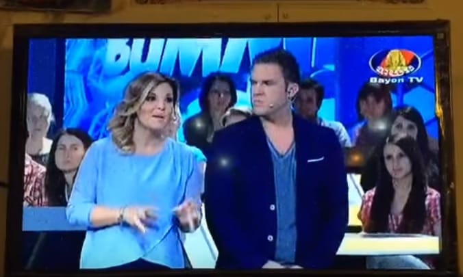 TV2-s vetélkedőt néznek egy ázsiai országban – videó