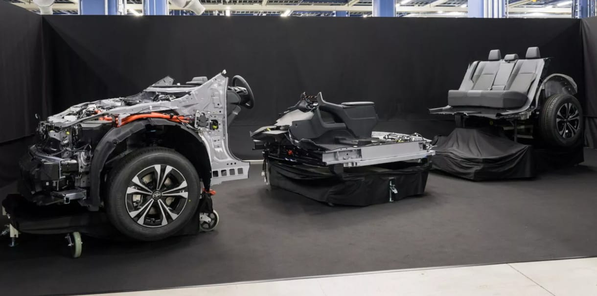 A Toyota is úgy gyártja majd az autókat, mint a Tesla