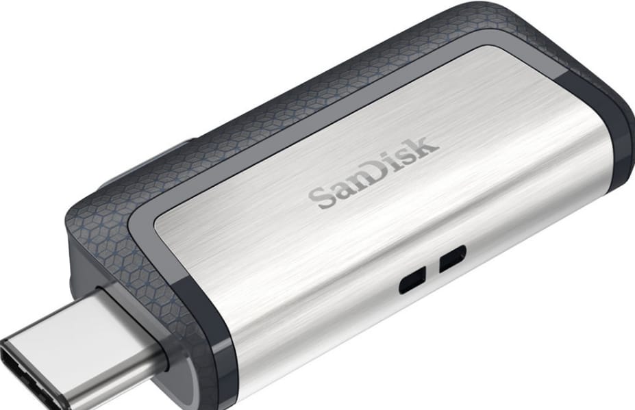 4000 GB adat fér el ezen a pendrive-on