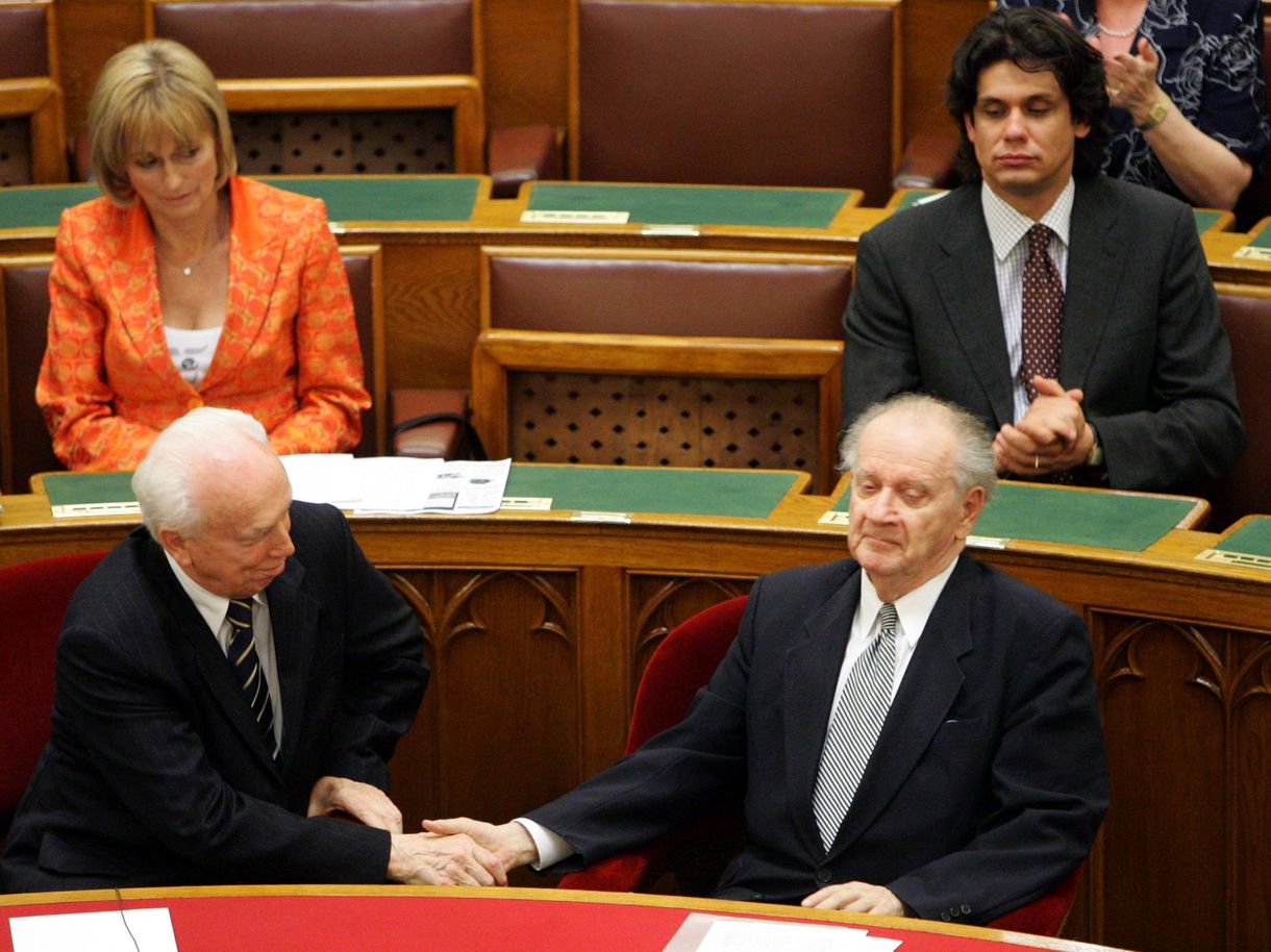 Mádl Ferenc emlékére