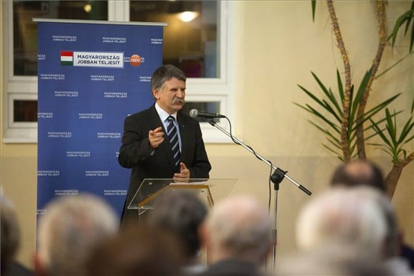 Kövér: Még 4 év Fidesz, és úgy élünk majd, mint egy francia