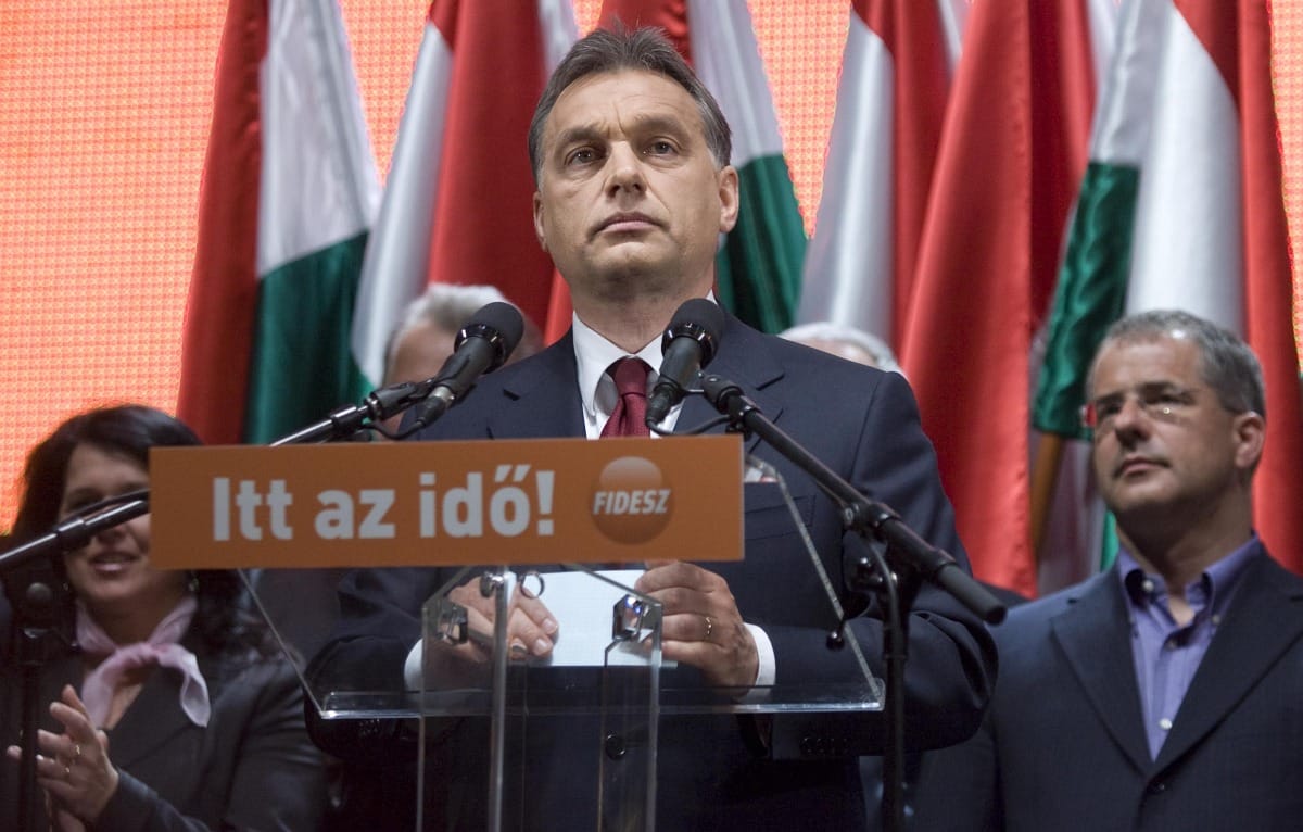 Csoportgondolkodás áldozata a kormány?
