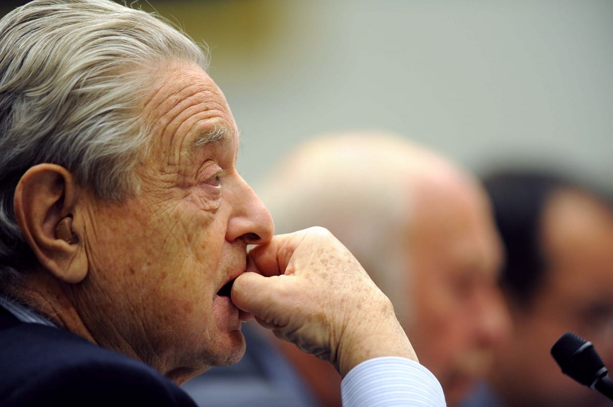 Soros gyerekmenüre fogta exbarátnőjét?