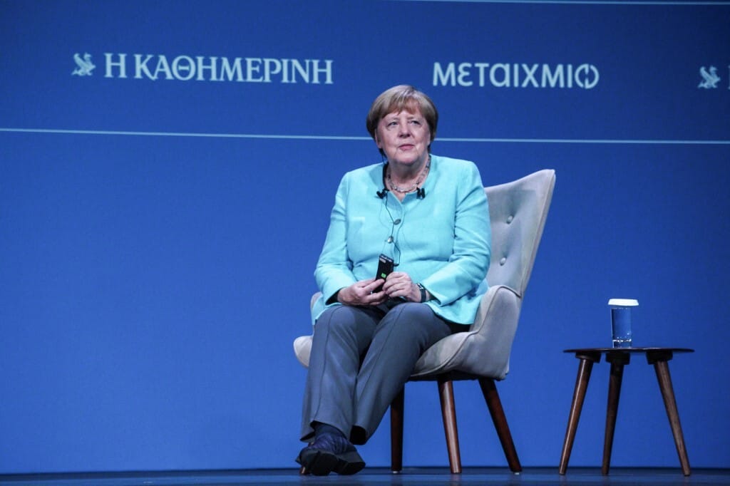 Merkel szerint Trump egy figyelemhajhász, és az USA sem tud egyedül túlélni