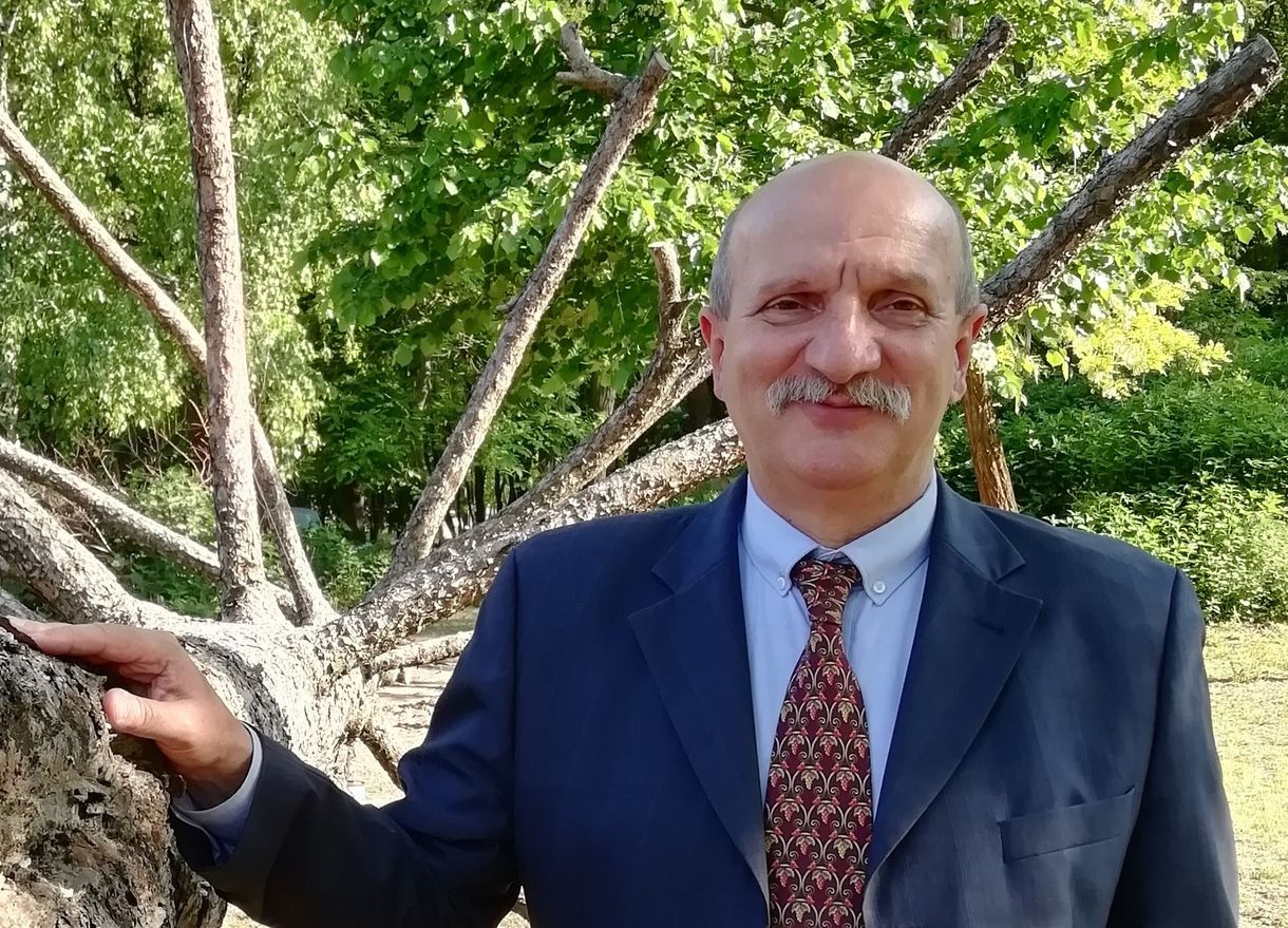 A Momentum felfüggesztette Körömi Attila tagságát, mert a saját pártjának jelöltje ellen kampányolt