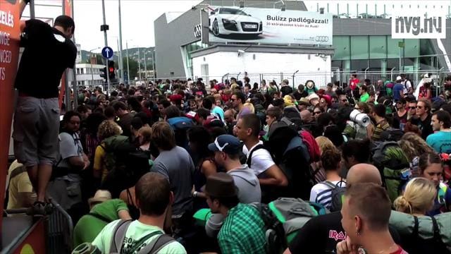 Sziget Fesztivál: sorok a jó sátorhelyekért - videó