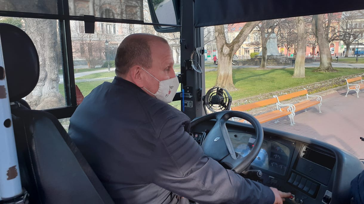 Megmagyarázta a kormányhivatal, mi a baj a hódmezővásárhelyi ingyenes buszjáratokkal
