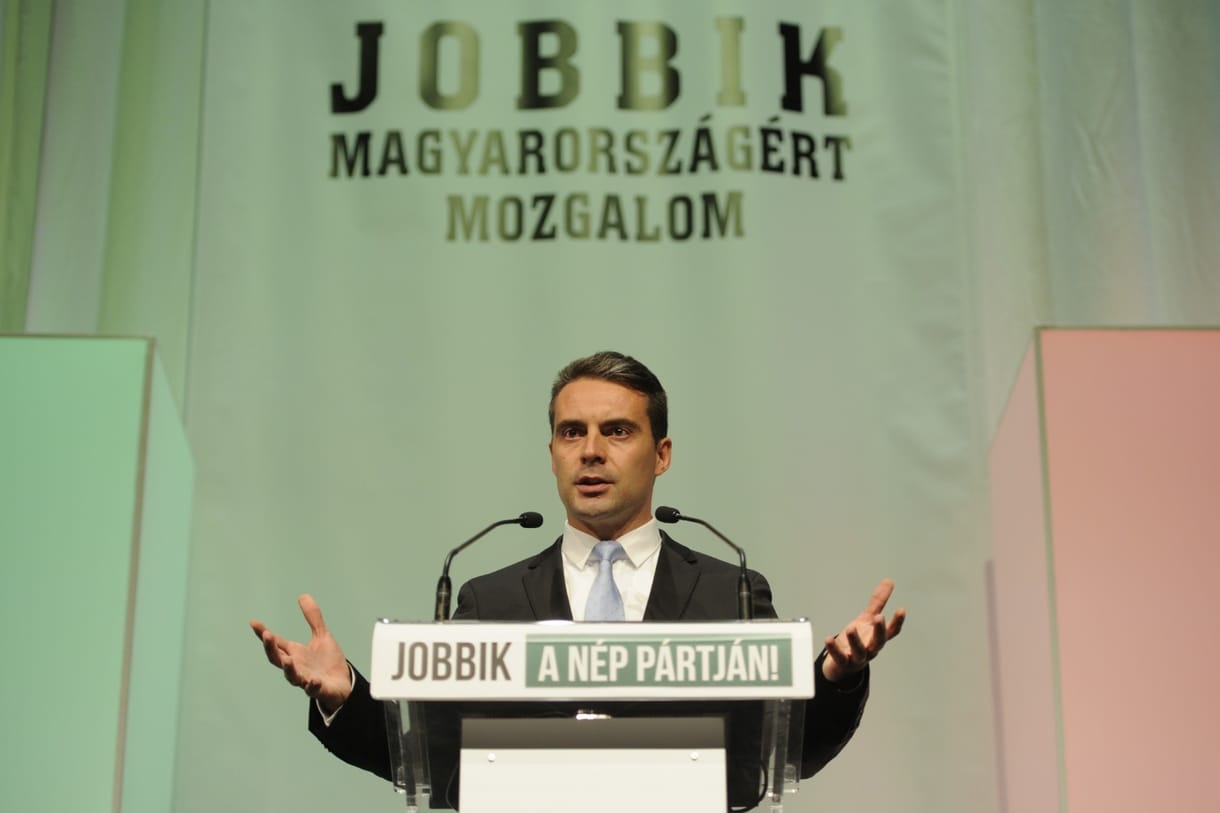 Fél éve még nem látta megfoghatónak az ÁSZ a tiltott párttámogatást, mégis lett Jobbik-ügy
