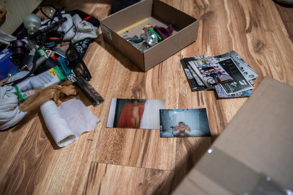 Meztelen gyerekekről készült képeket találtak egy budapesti férfinél