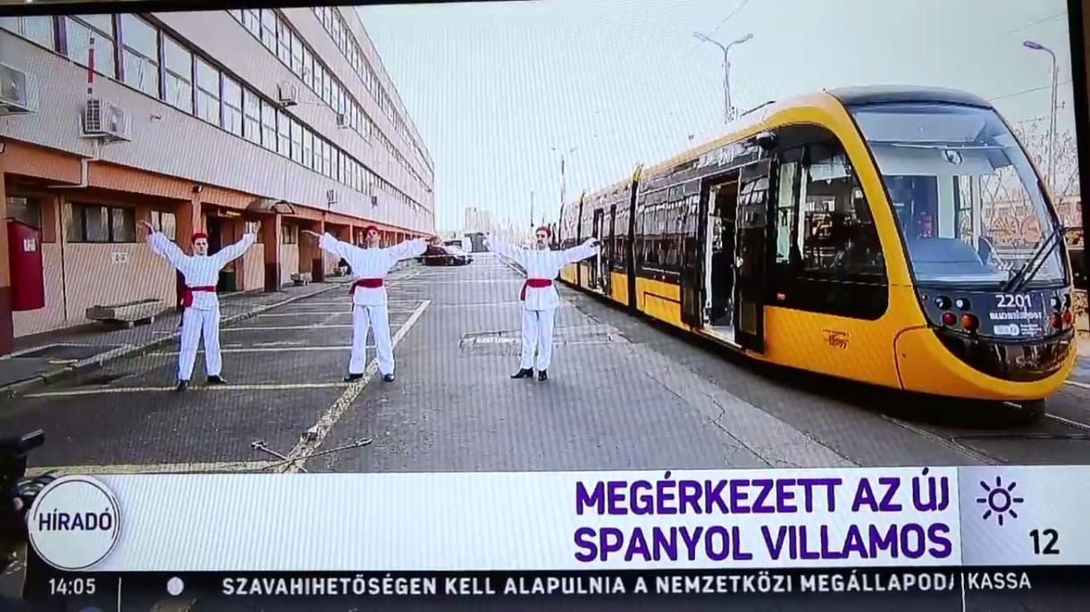Az M1 megszégyenítette a Monty Pythont (videó)