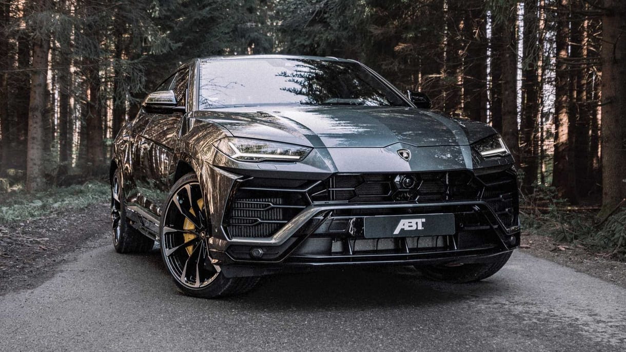 Nem volt elég komoly 650 lóerővel a Lamborghini SUV-ja, tenni kellett valamit