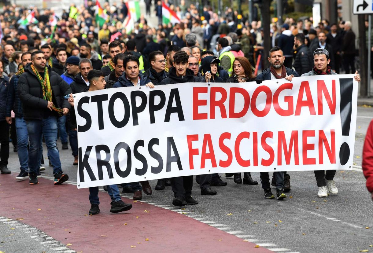 Svédország és Törökország viszonya megromlott a kurdok befogadása miatt