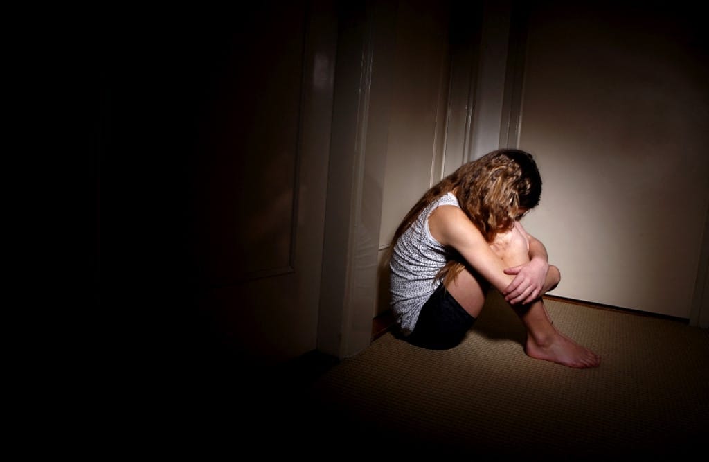 9 éves kislánytól kért és kapott pornográf fotókat – vádat emeltek egy pedofil ellen, aki a neten vadászott az áldozataira