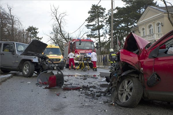 Cserbenhagyásos baleset történt a fővárosban, egy kisgyerek is megsérült
