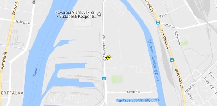 Baleset volt, roncsok borítják a Csepelre vezető utat
