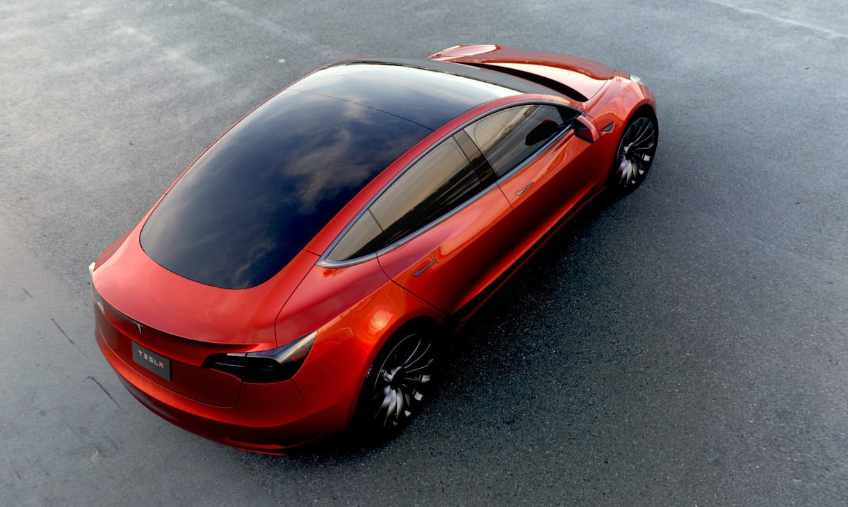 Olyan fejlesztést kaphat a legolcsóbb Tesla, amire senki sem számított