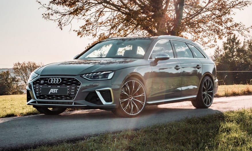 Dízel, kombi és mellesleg közel 400 lóerős ez az új Audi S4